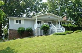 1st image of 5038 Lake Forest Dr