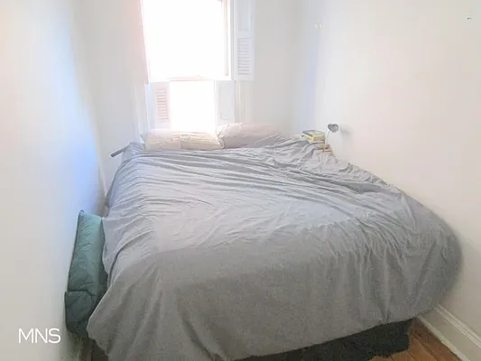 Rented by MNS | media 12