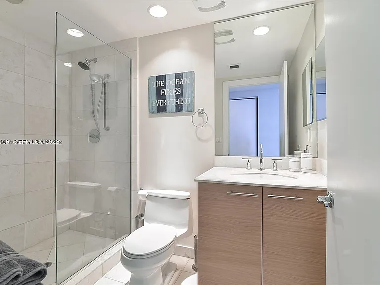 3535 S Ocean Dr #1006 — Photo 21