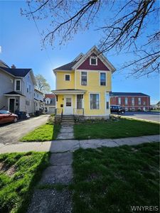 22 Waterman St, Lockport, NY, 14094