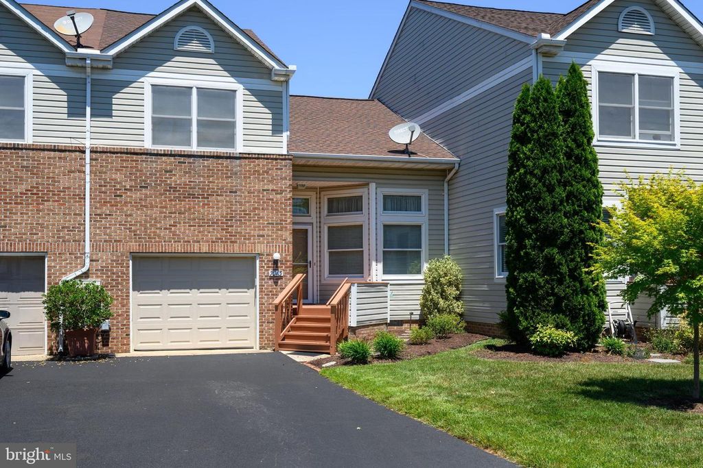 7013 Bridgepointe Dr, Chester, MD - More