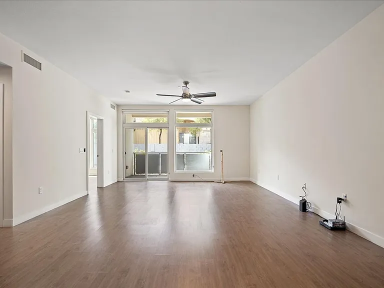 8925 W Flamingo Rd #102 — Photo 10