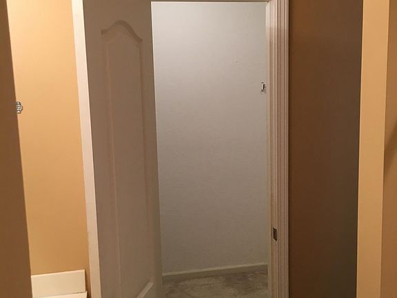 Master bathroom walk in closet 