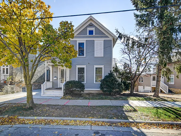 731-733 Jenifer St — Photo 14