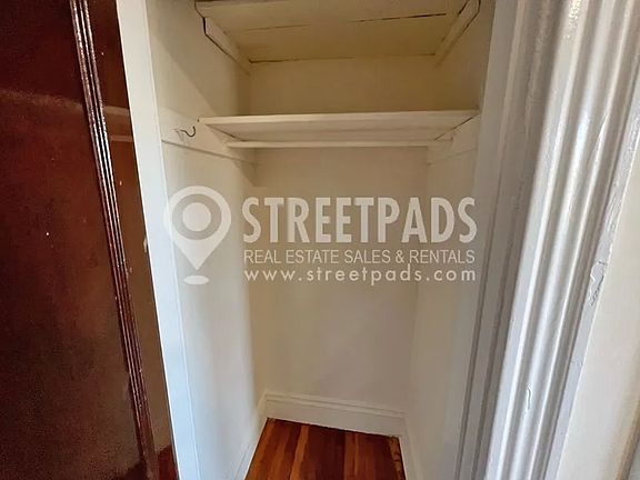 2nd image of 33 Park Dr #10