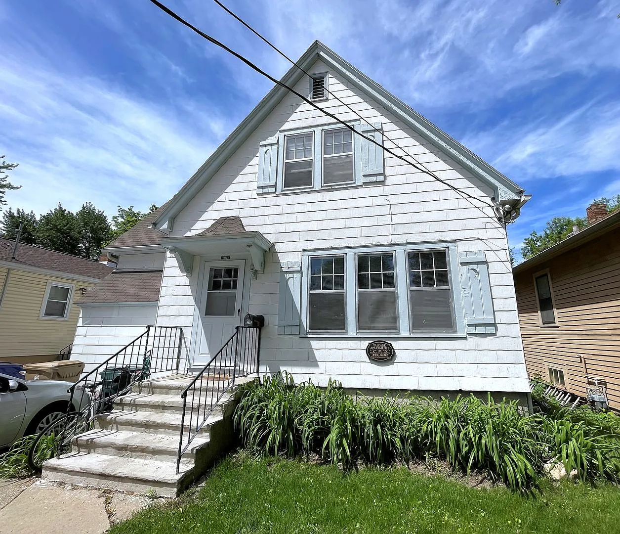1124 Milton St. (5 BR) — Photo 1