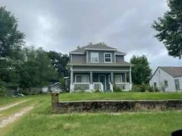 415 E F Ave, Kingman, KS 67068