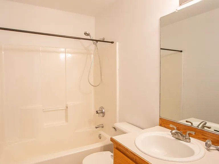 8471 SW Bonaventure Ln — Photo 24