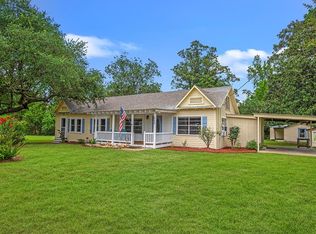 630 Starr St, Hemphill, TX 75948