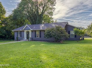 2570 Kenilworth Ln, Knoxville, TN 37917