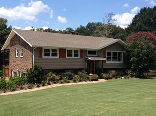 1118 Green Valley Dr, Paris, TN 38242