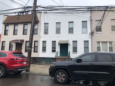 6815 62nd St, Flushing, NY, 11385