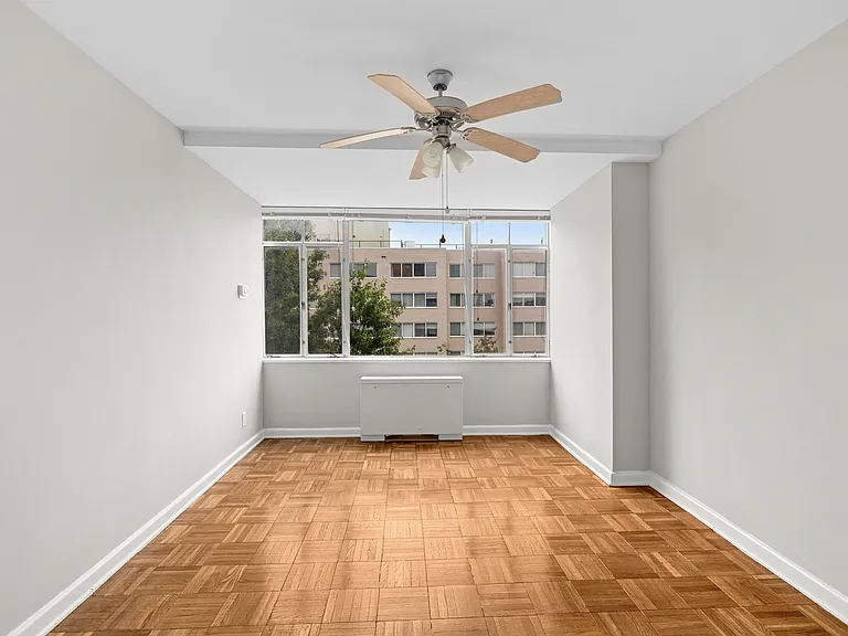 Connecticut Park Apartments — Photo 17