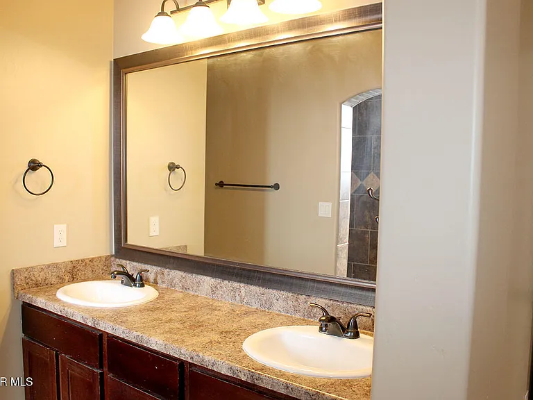 853 Blue Park Ave — Photo 14