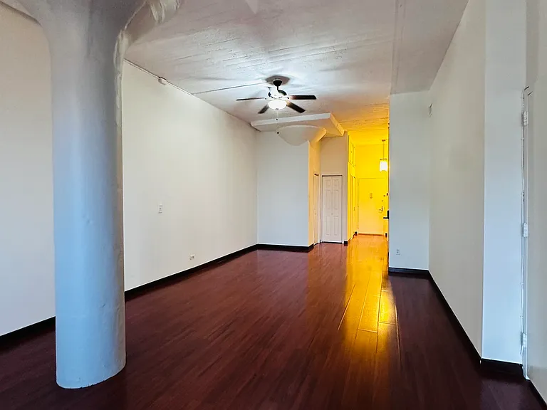 80 Bay Street Lndg #8F — Photo 4