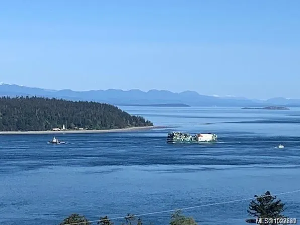 253 Alder St S, Campbell River, BC V9W 2M9