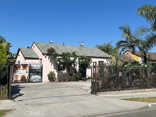 1st image of 11429 Broadmead St