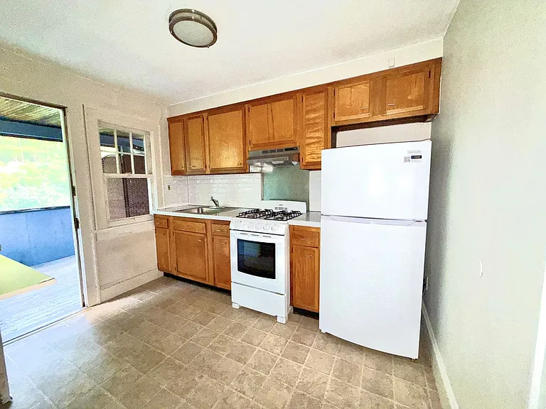 10 Conway Pl — Photo 5