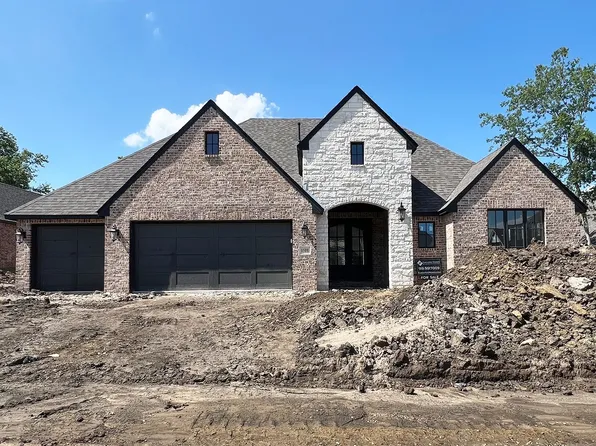 1508 Pinecrest Dr, Claremore, OK 74017