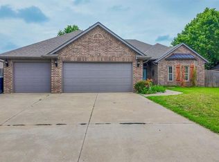 9109 NW 81st St, Yukon, OK 73099