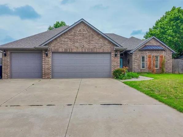 9109 NW 81st St, Yukon, OK 73099