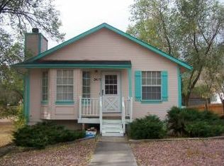 2415 Howbert St, Colorado Springs, CO 80904