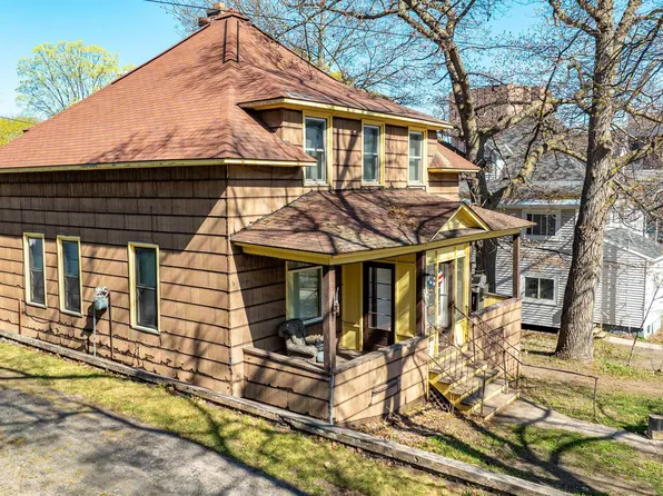 212 East St, Houghton, MI 49931