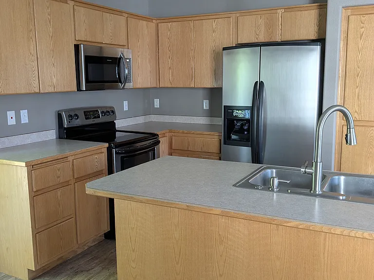 5105 Hickory Ln — Photo 4