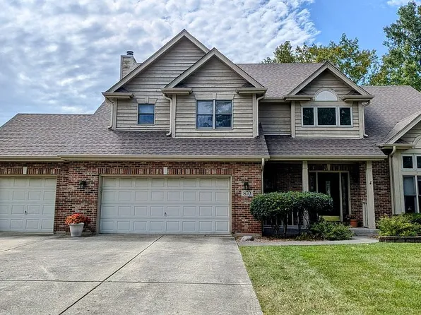 870 Applegate Ave, West Chicago, IL 60185