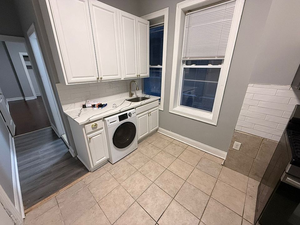 1st image of 5112 Palisade Ave #3