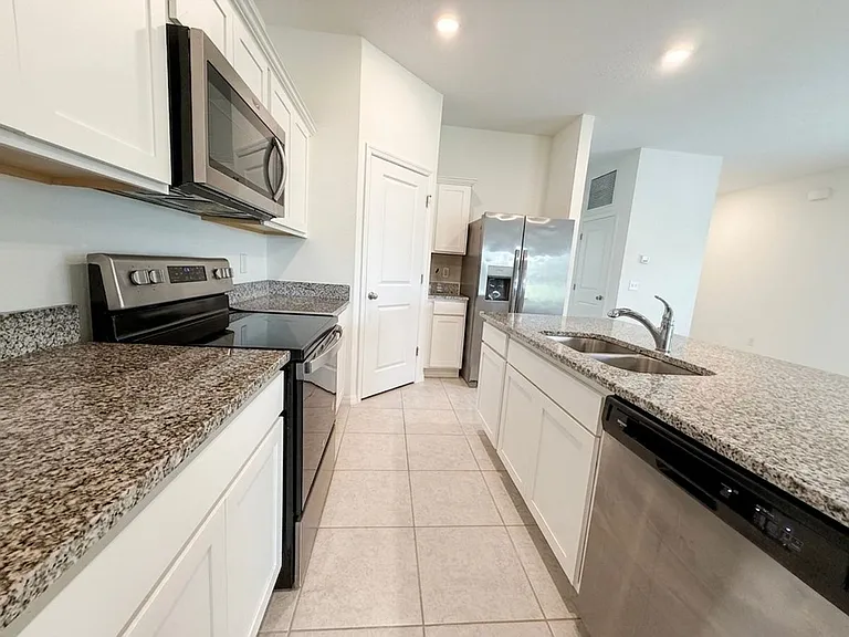 5853 Bullock Pl — Photo 16