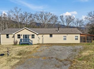 397 Lewis Ln, Blaine, TN 37709