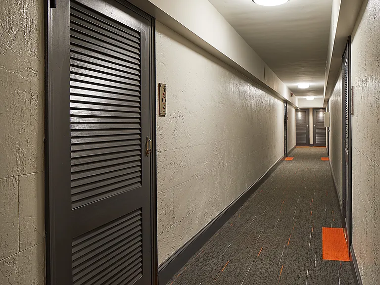 The Glenwood Apartments — Photo 26