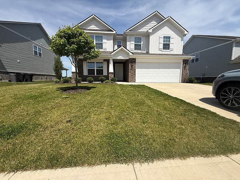 577 Freedom Dr — Photo 4