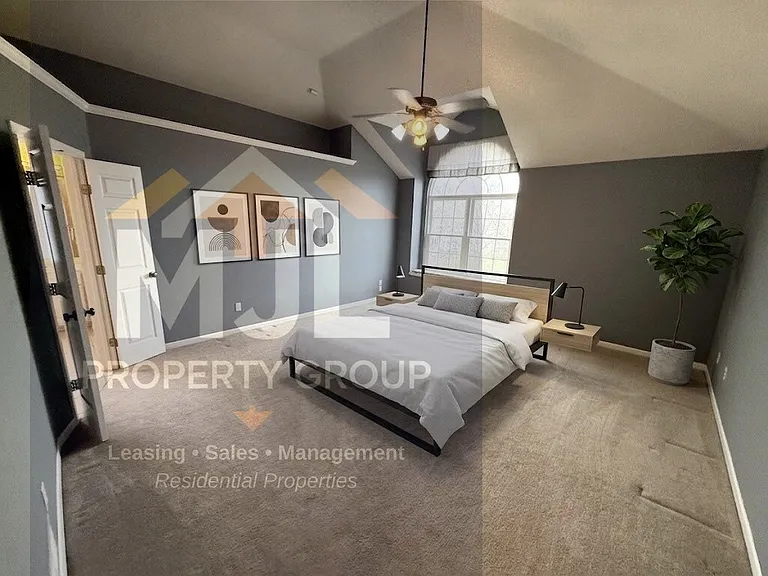 18801 W 164th Ter — Photo 23