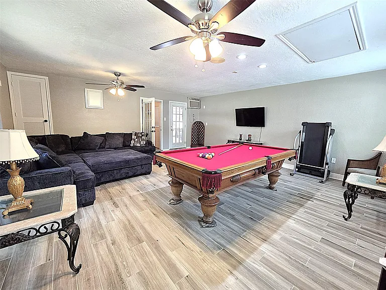 560 Brandon Rd — Photo 9