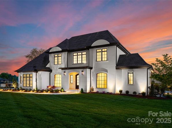 405 Sugar Maple Ln #41, Matthews, NC 28104
