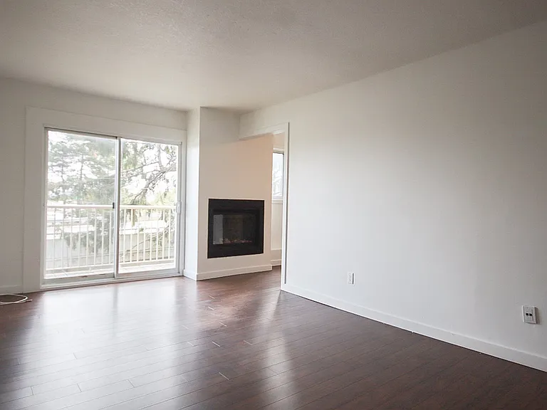 475 Lancaster St W #37 — Photo 15