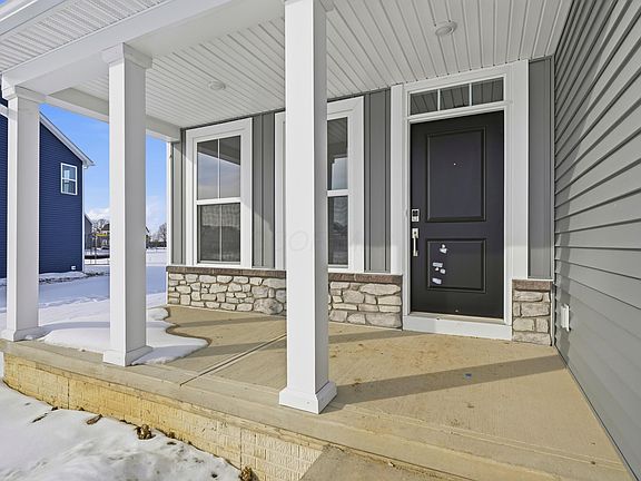 2nd image of 1626 Stinson Rd