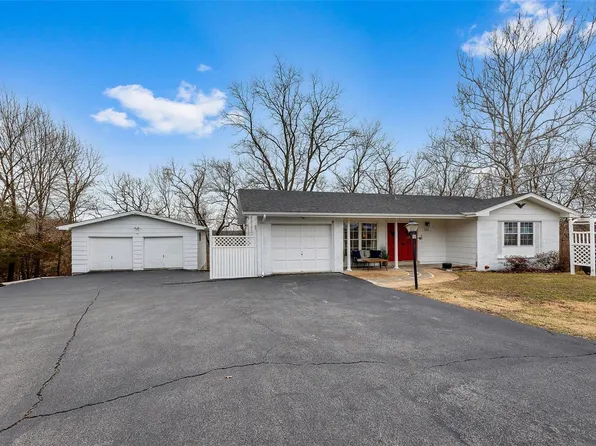 3816 W Rock Creek Rd, Imperial, MO 63052