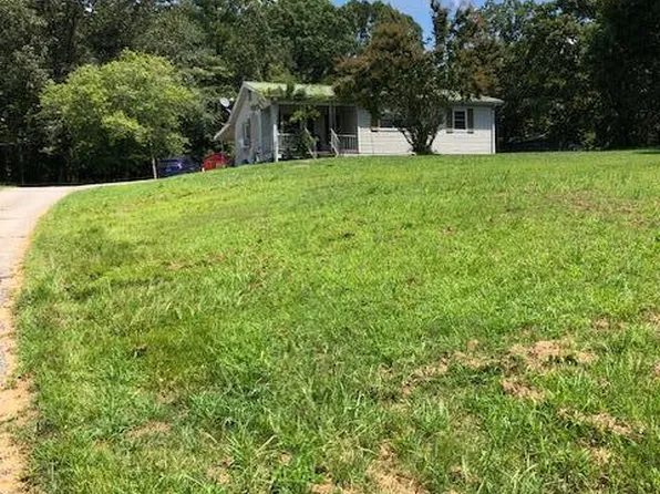 3465 Highway 105, Trezevant, TN 38258