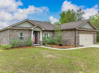 5463 Monterrey Rd, Crestview, FL 32539