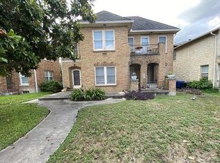 245-247 E Lullwood Ave, San Antonio, TX 78212