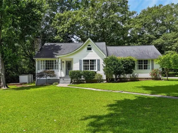 8641 Bowden St, Douglasville, GA 30134