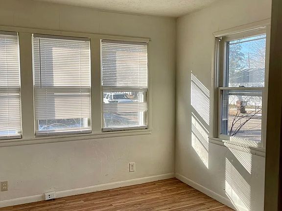 5th image of 2338 W Olive St