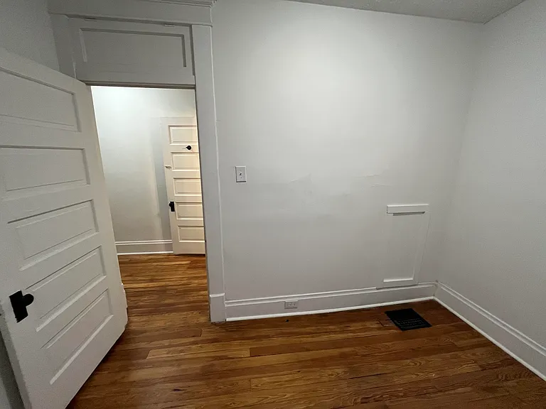 88 Hawkes Ave — Photo 18