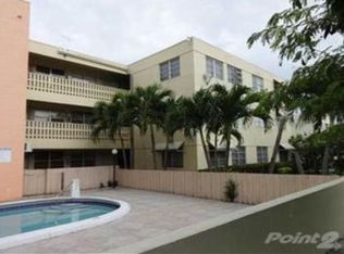 1821 NE 168th St, Miami, FL 33162