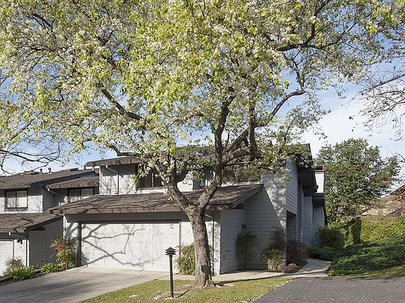 2nd image of 12 Biltmore Ln