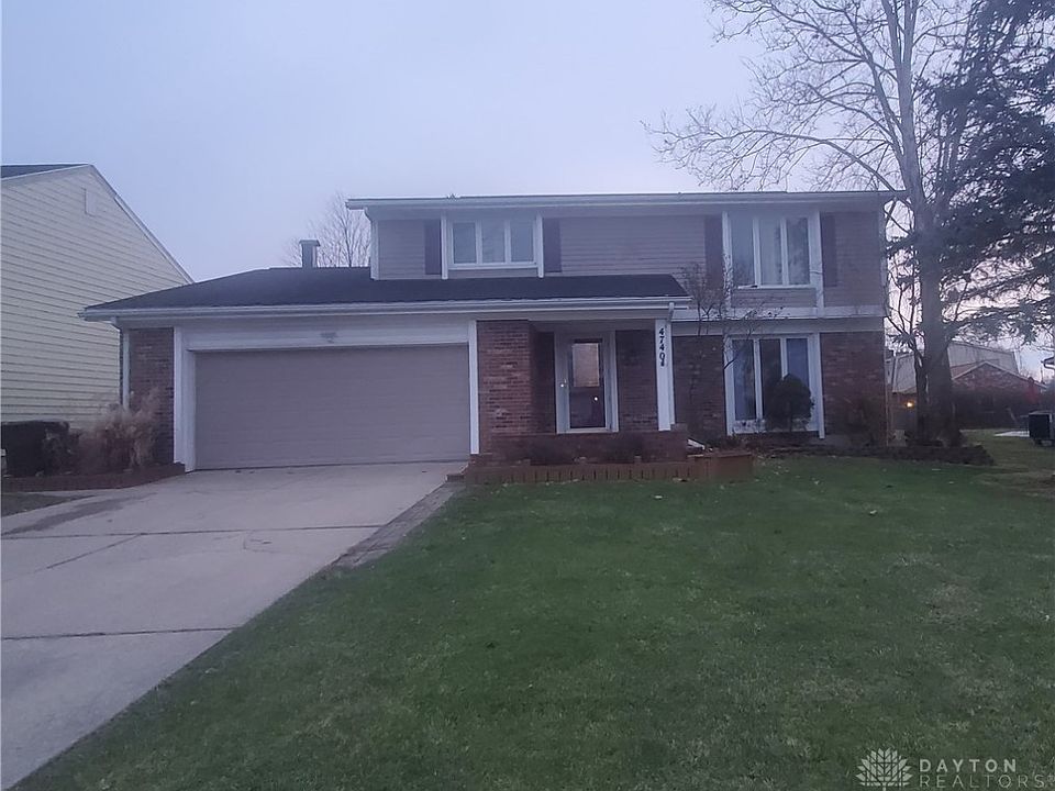 1st image of 4740 Wicklow Dr