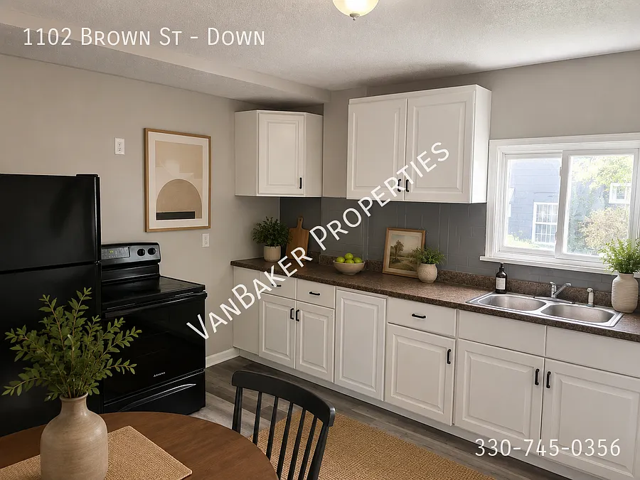 1102 Brown St #DOWN